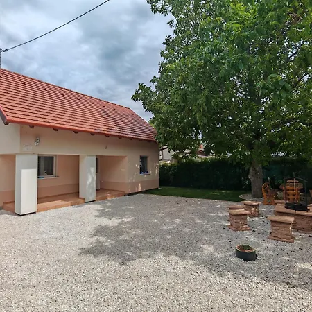 Holiday home Napsugar Vendeghaz Velence